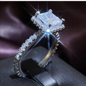 New sterling silver White dianond Jewelry Ring